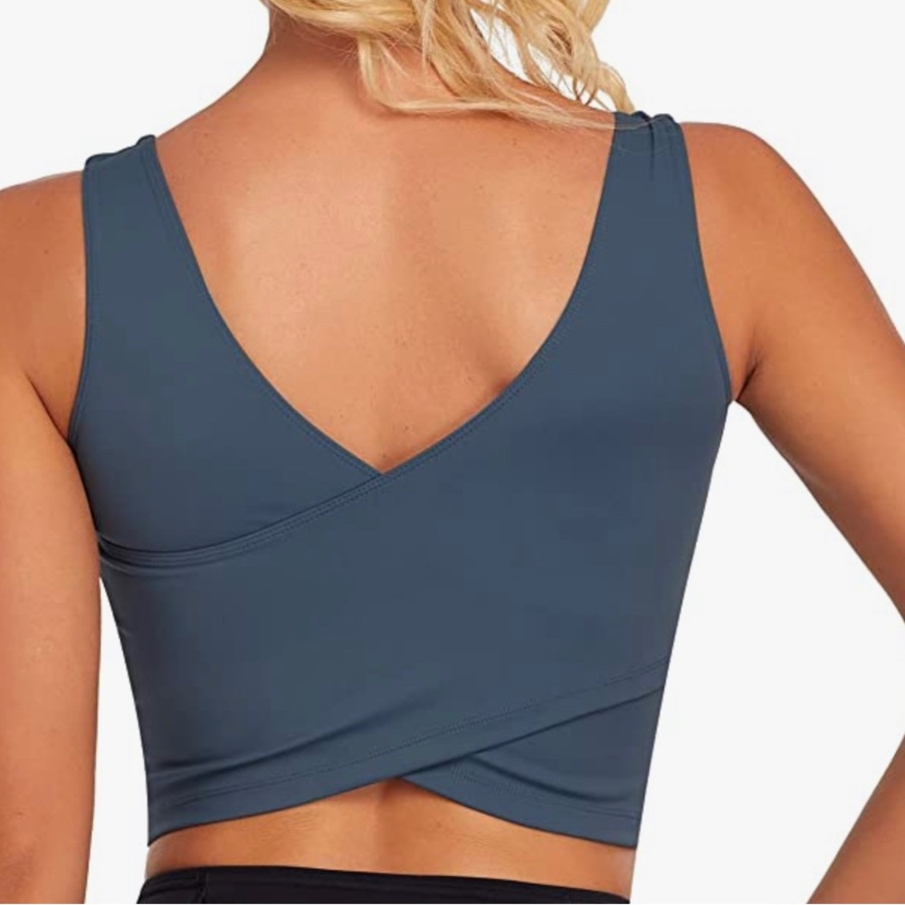 4 piece set REKITA Workout Crop Tops with Built in Bra Supportive Sports Bra